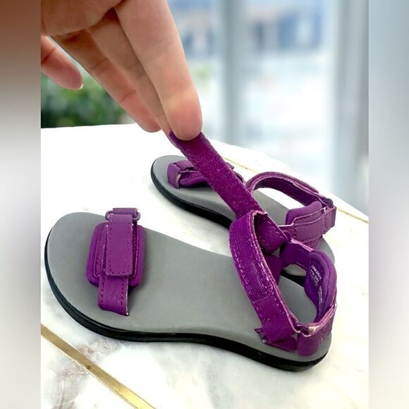 NEW Olukai Luana Toddler Comfort Adjustable Strap Water Shoe Sandals Size 9 - Picture 5 of 11